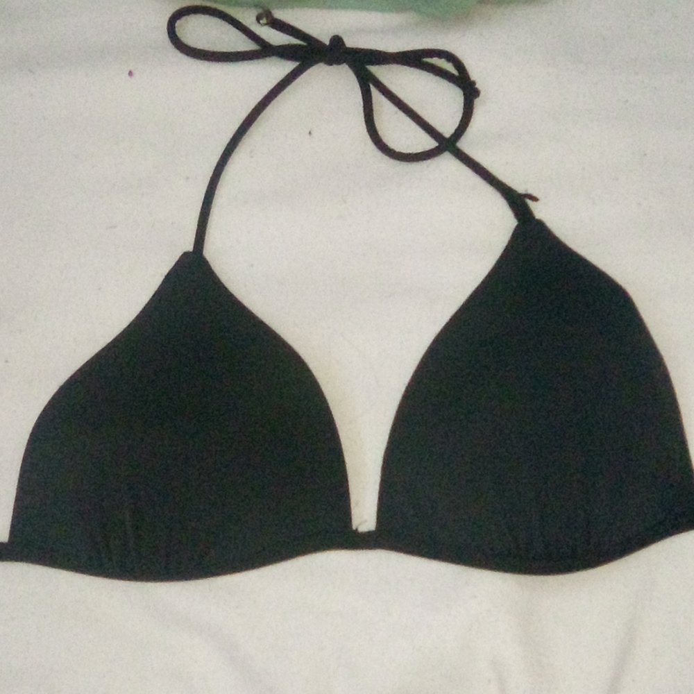 Black bikini top